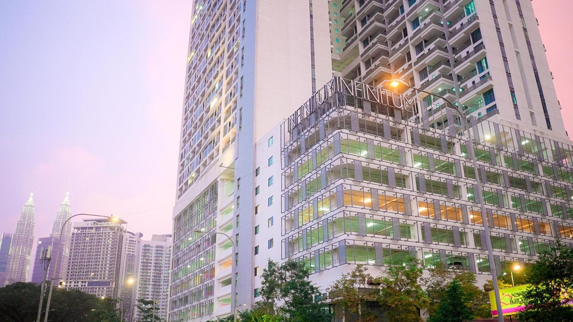 The Luxe Suites Infinitum Klcc — Photos 1